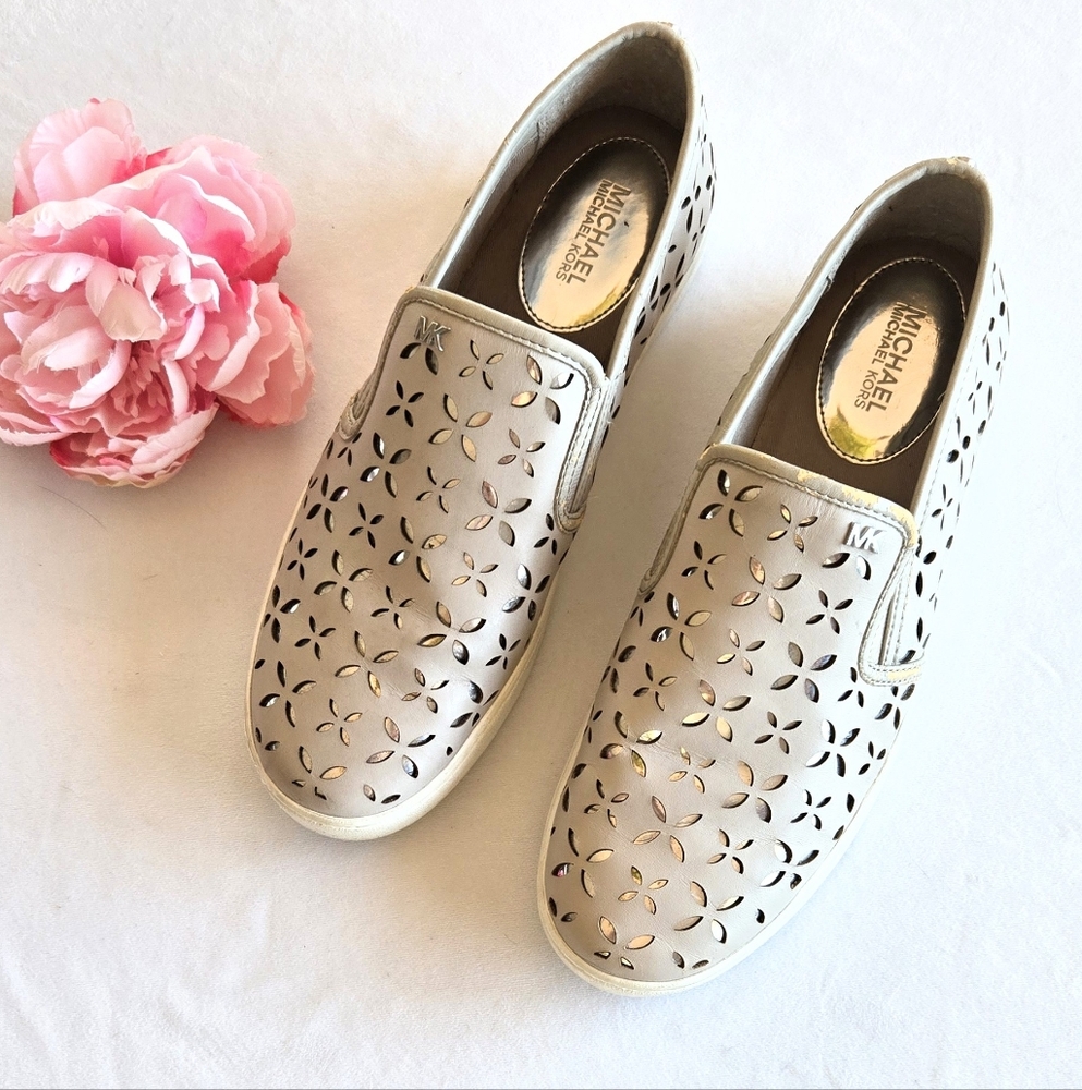 MICHAEL Michael Kors MK Leather Signature Keaton Slip On Sneakers 10M - Picture 2 of 10